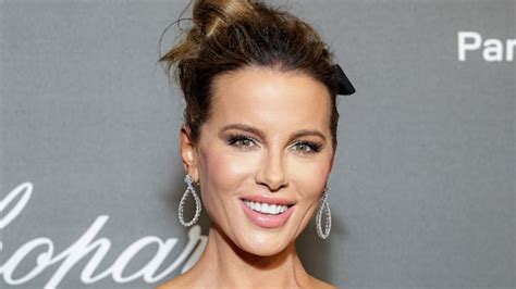 kate beckonsale nude|Kate Beckinsale, 50, causes a stir as in poses nude in the bath for ...